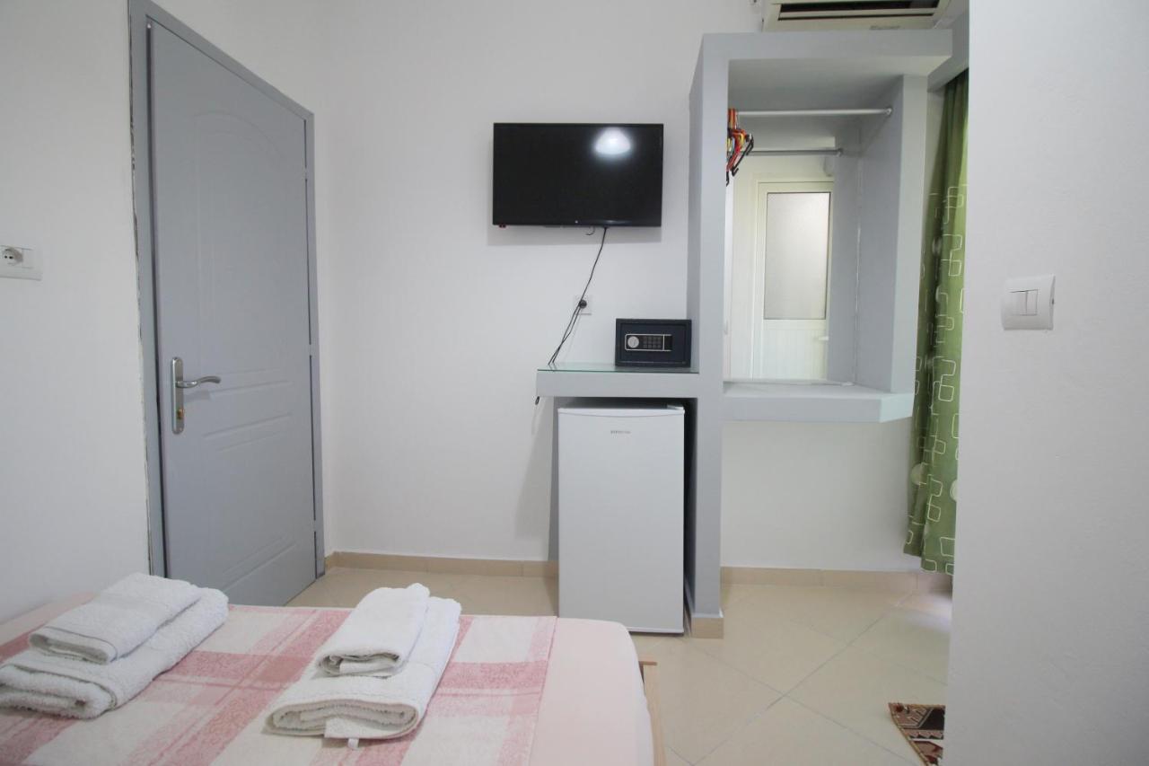 Andy Apartments ซารานเดอ ภายนอก รูปภาพ