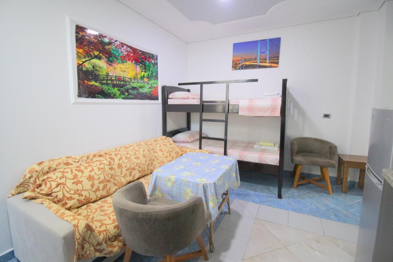 Andy Apartments ซารานเดอ ภายนอก รูปภาพ