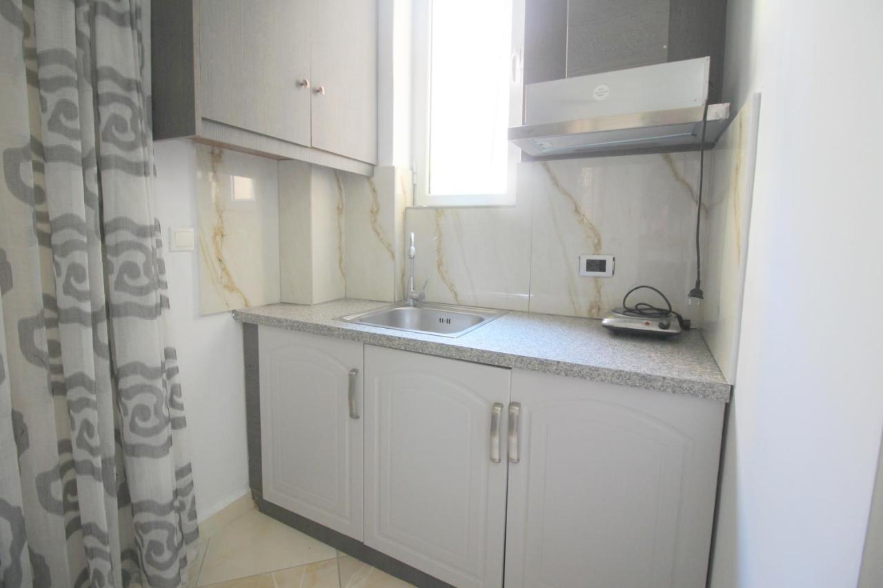 Andy Apartments ซารานเดอ ภายนอก รูปภาพ