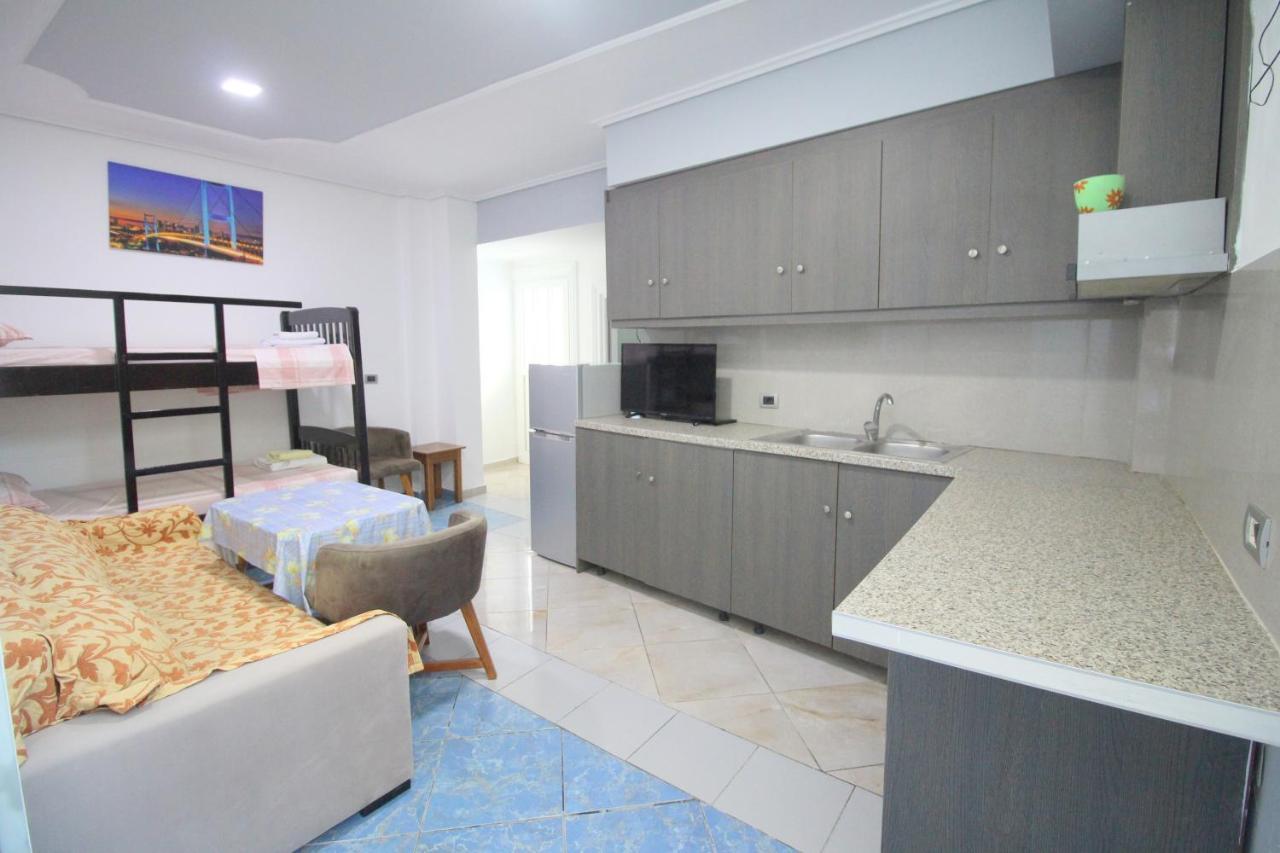 Andy Apartments ซารานเดอ ภายนอก รูปภาพ