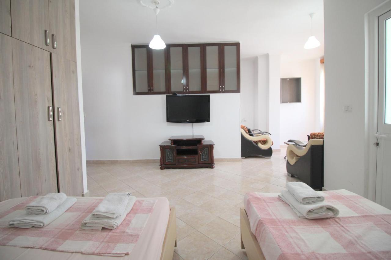 Andy Apartments ซารานเดอ ภายนอก รูปภาพ